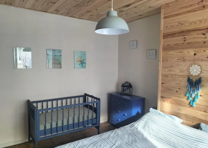 Maison Idealement Situee A Sur Mer, La Vie Est Belle