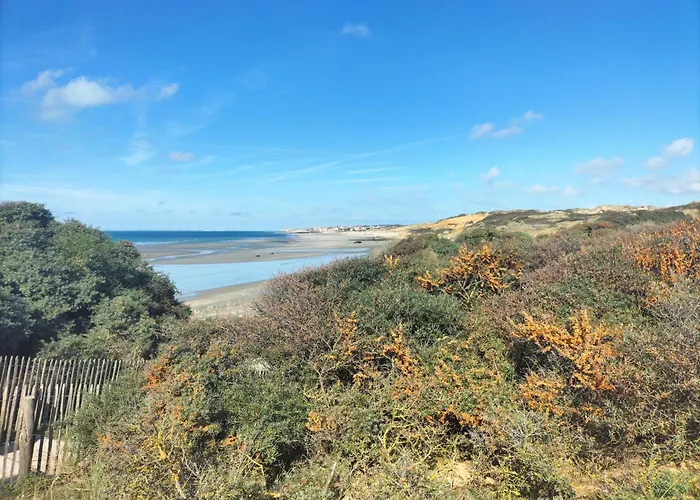 Maison Idealement Situee A Sur Mer, La Vie Est Belle Holiday home *